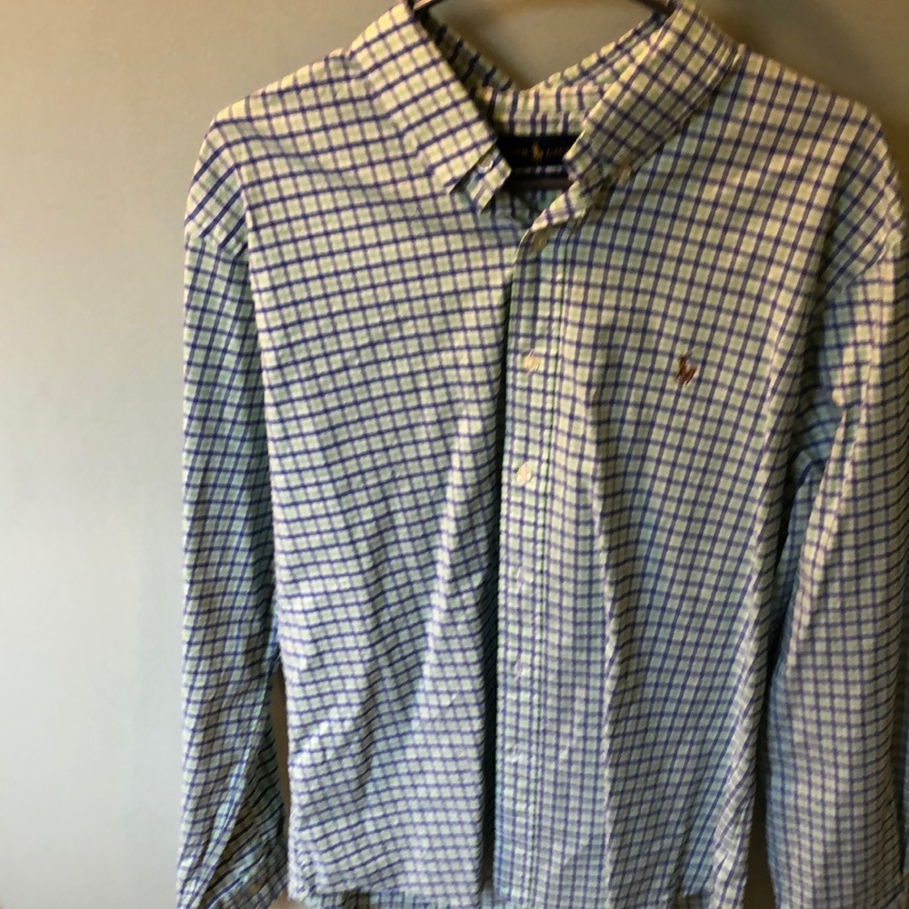 Men’s dress shirt